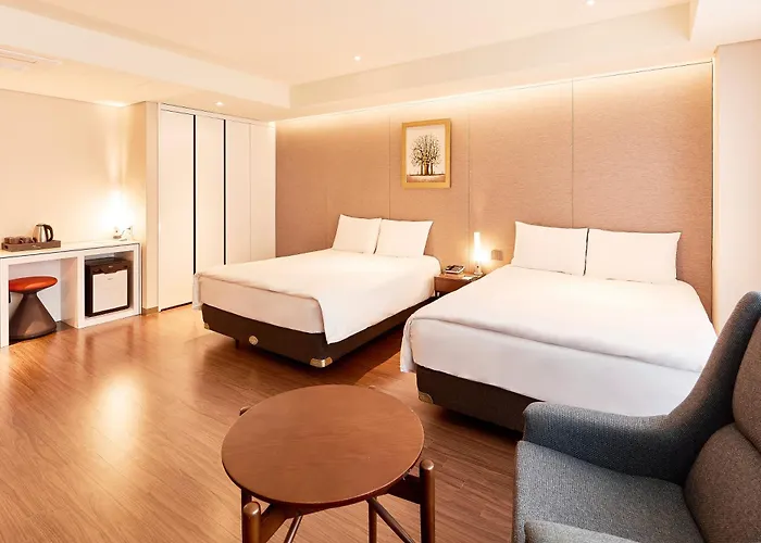 Hotel Thomas Myeongdong 3*