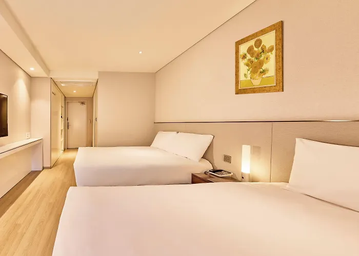 Hotel Thomas Myeongdong 3*